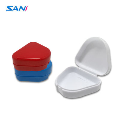 Un buen precio. Caja blanca del almacenamiento de los dientes falsos, caja de almacenamiento resistente da alta temperatura de la dentadura en línea