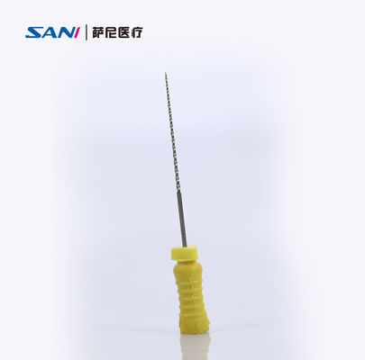 Un buen precio. ficheros Endodontic de la mano de 31m m, fichero del titanio K del níquel del ISO Endo en línea